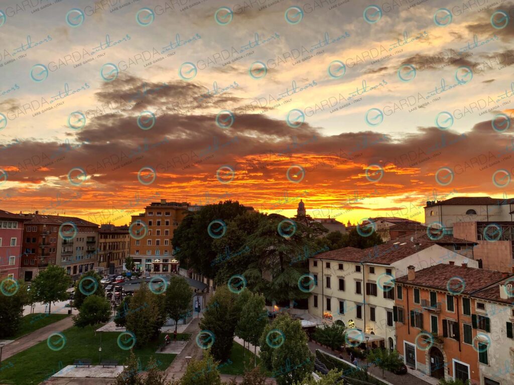 Verona – Piazza Cittadella by sunset