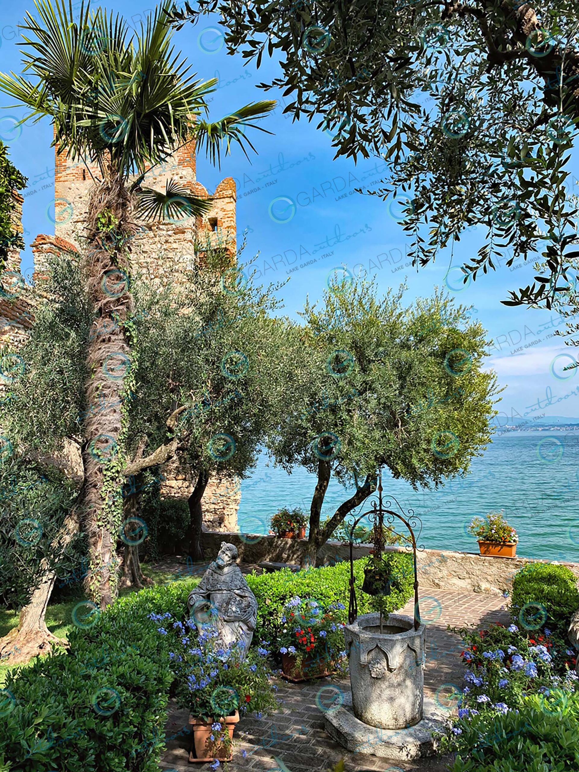 Sirmione - water well