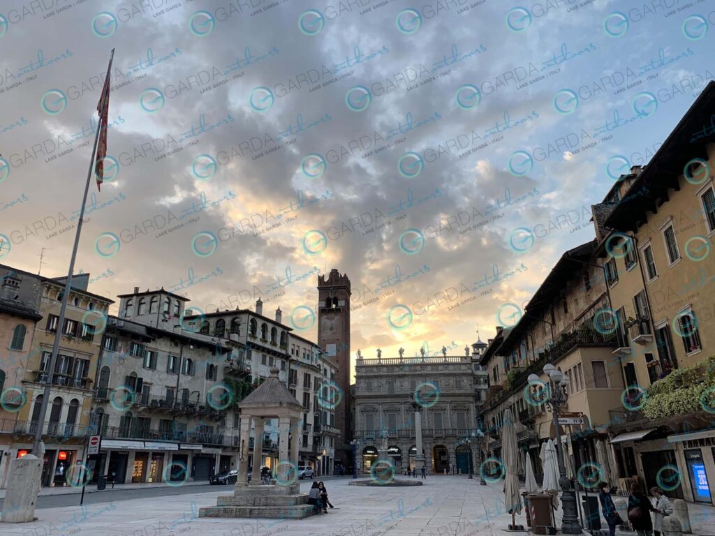 Verona – Piazza Erbe