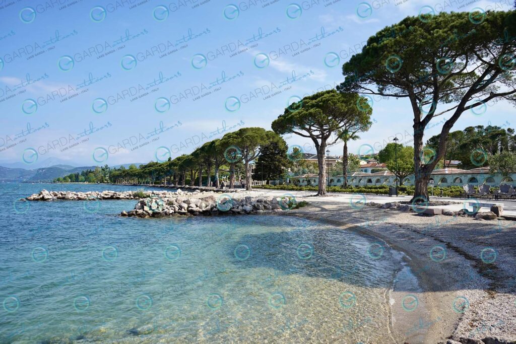 Lazise – beach