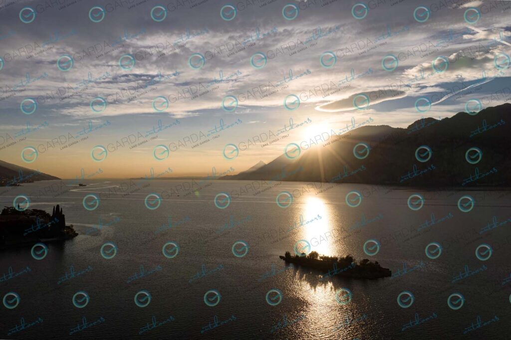 Sunset in Malcesine by drone – Isola dell’Olivo