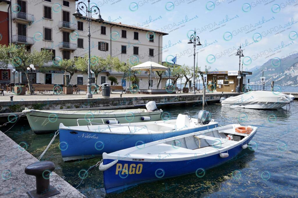 Malcesine – some boats at the port