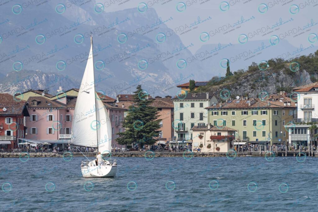 Torbole sul Garda – sailing boat