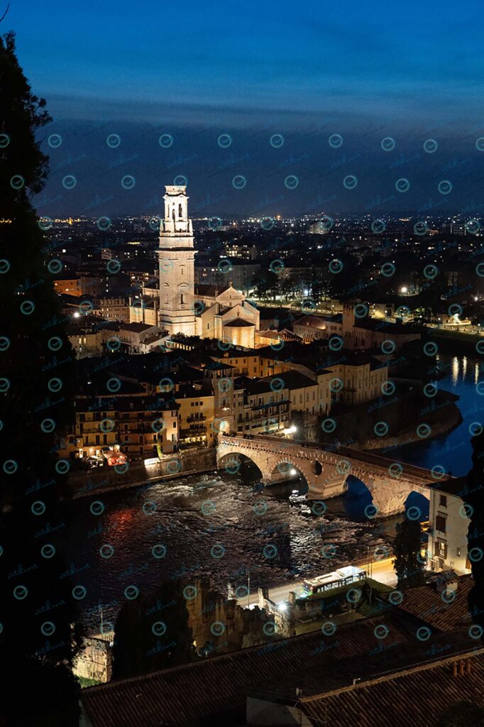 Verona – night view